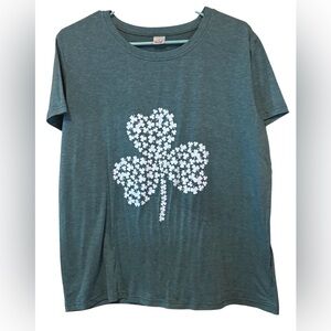 St Patrick’s Clover Graphic T-Shirt